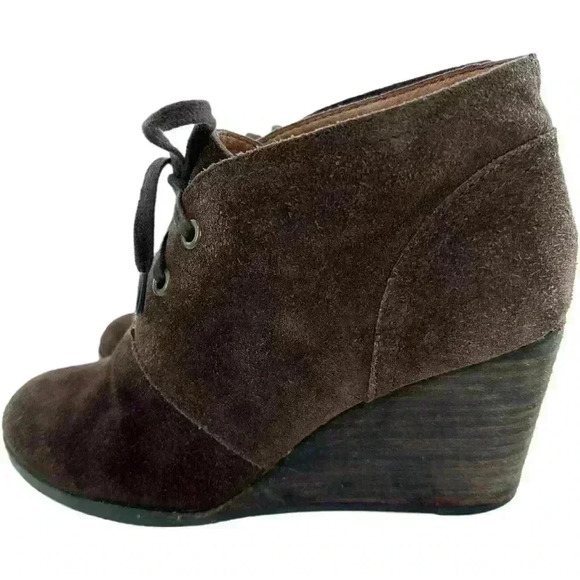 Lucky brand sway ankle booties size 7.5 37.5 chocolate brown suede wedge boots - Picture 4 of 13
